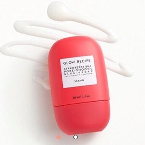 GLOW RECIPE Strawberry BHA Pore-Smooth Blur Drops